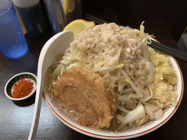 「塩らーめん+にんにく+しょうが+火の粉(別皿）　800円」@自家製麺 まさき（非乳化） 2号店の写真