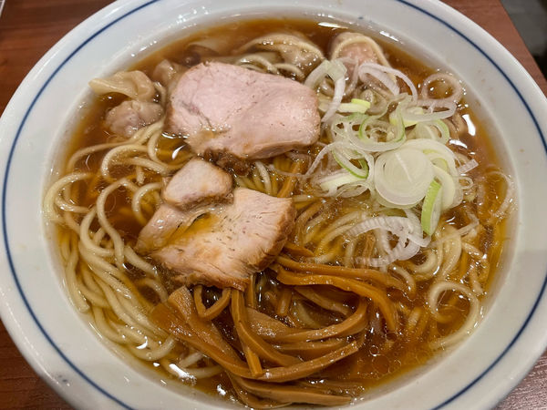 「ワンタンメン(1,000円)」@共楽の写真