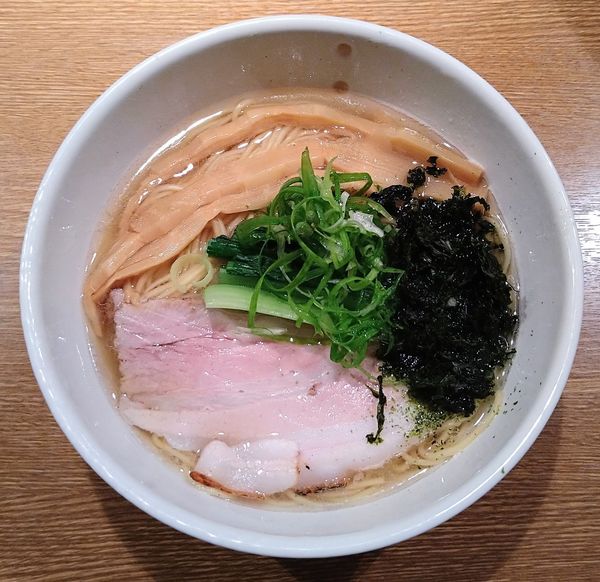 「煮干し塩ラーメン＋あおさのり【限定】」@中華そば 桃李の写真