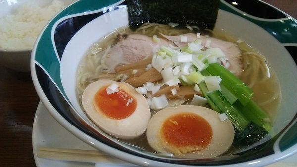 「味玉らー麺（塩） 830円＋ごはん 100円」@らー麺 Nの写真