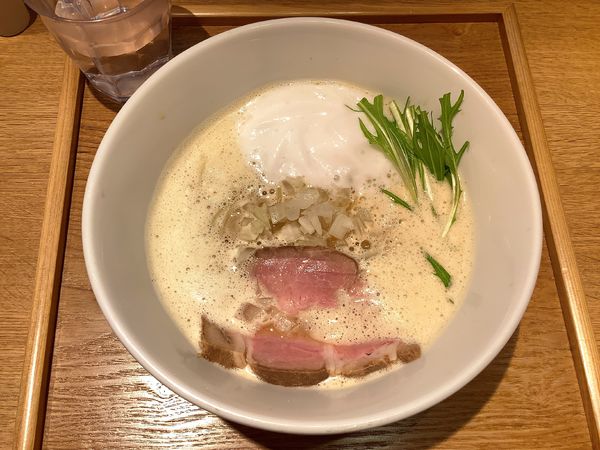 「ふく流らーめん」@ふく流らーめん 轍 東京高田馬場本店の写真