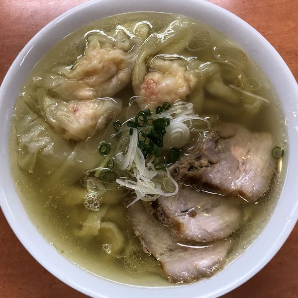 「海老ワンタンメン　950円」@日陰の写真