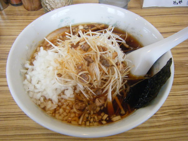 「中華そば（+しらがネギ）」@中華そば たまやの写真