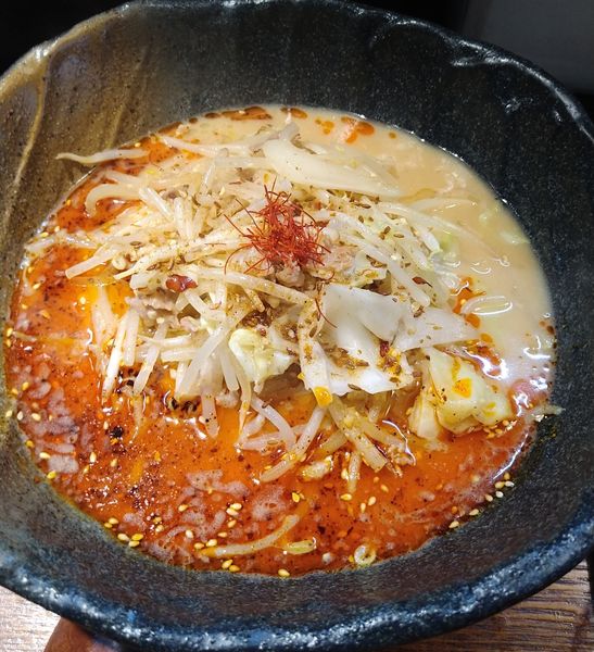 「辛味噌らーめん」@札幌味噌ラーメン ひつじの木 大森店の写真