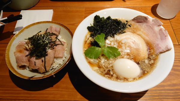 「【限定】背脂煮干そば 800円 + ネギ焼豚丼 310円」@麺屋 真心の写真