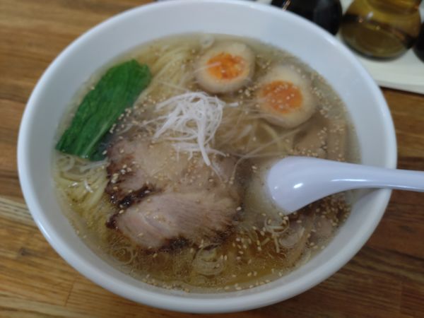「塩ラーメン」@ら麺屋の写真