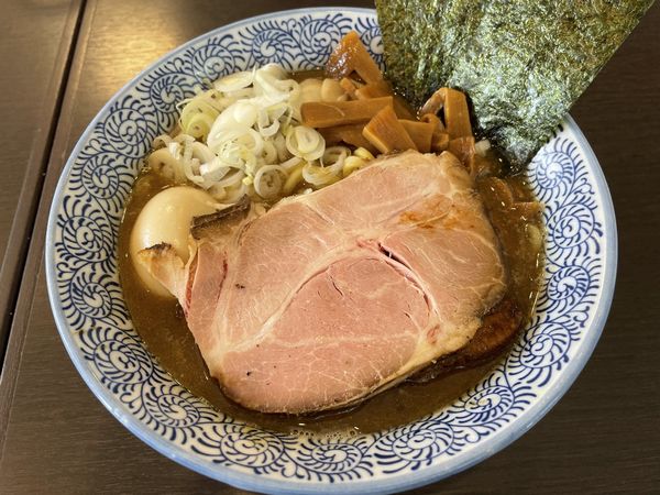 「特製濃厚魚介らー麺」@麺屋祥元の写真
