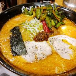 嵐げんこつバリ辛らぁめん大 ￥1,060