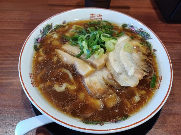 「手打ち醤油」@超多加水純手打ち麺 仁しむらの写真