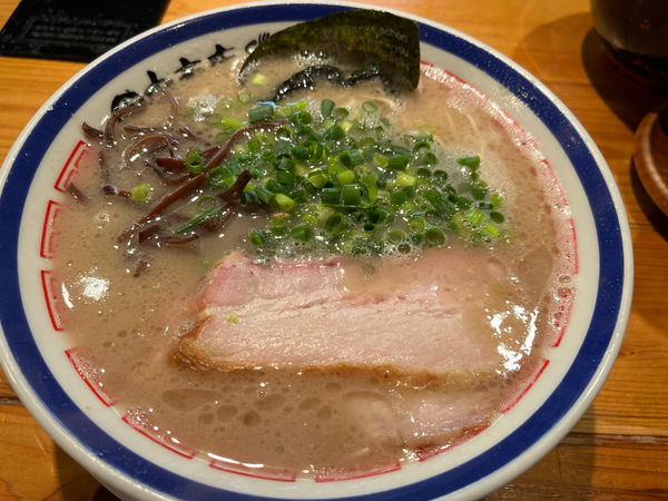 「らーめん ¥770 替玉 ¥150×2」@博多長浜らーめん 田中商店の写真