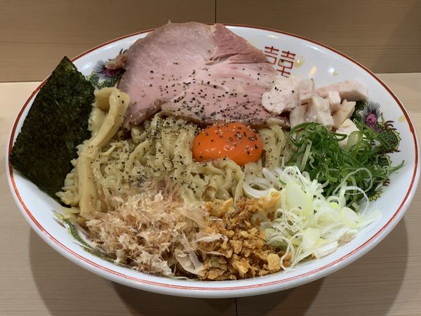 「地鶏と濃い玉のまぜそば大盛」@手揉み中華そば 中村の写真