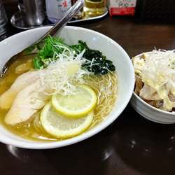 塩レモンらーめん(並盛130g)880円＋マヨ叉焼丼400円