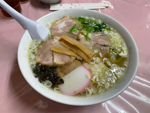 「チャーシューメン + 味付けたまご + 餃子」@ラーメン おおもりの写真