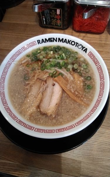 「熟成背脂醤油」@ラーメンまこと屋 一宮尾西店の写真