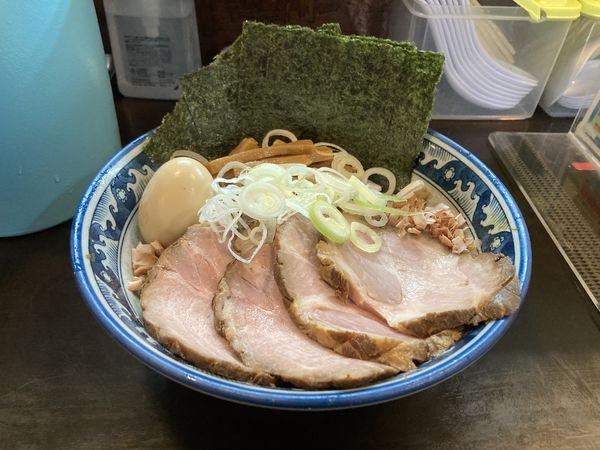 「油そば 全部のせ」@兎に角 松戸店の写真