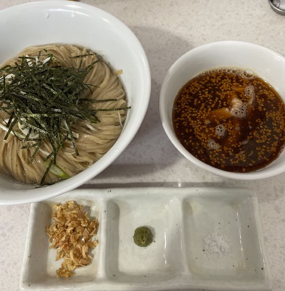 「【限定】自家製ラー油と和風出汁のピリ辛醤油つけそば１２５０円」@ラーメン星印の写真