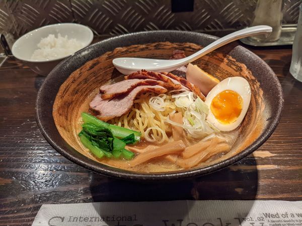 「一三五4枚チャーシュー+味玉」@天虎の写真