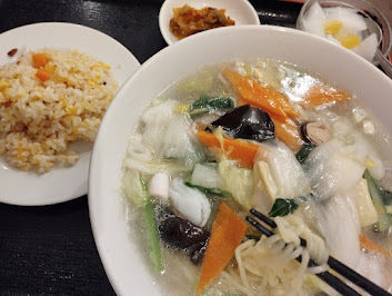 「ランチ海鮮入りつゆそばセット(800)」@萬福大飯店 川崎店の写真