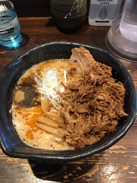 「ラーメン 850円+ほぐし肉200円」@麺や 蒼 AOIの写真