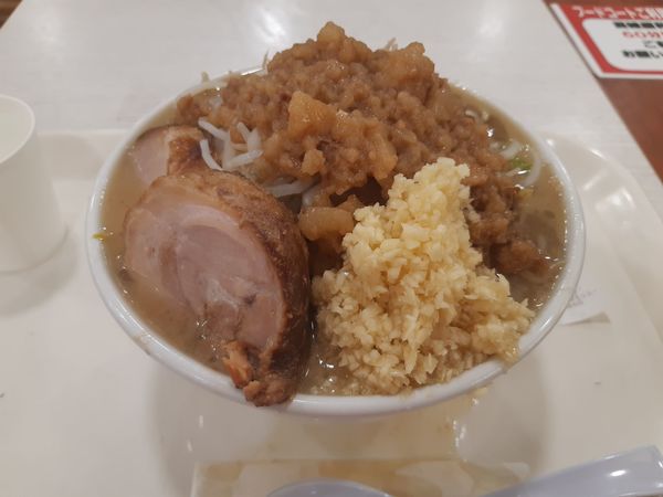 「小ラーメン（ニンニクマシマシ、アブラマシマシ）」@立川マシマシ イオン橋本店の写真