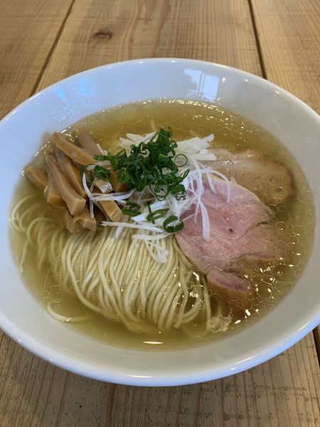 「メンマ鶏ソバ潮　950円」@The Noodles & Saloon Kiriyaの写真