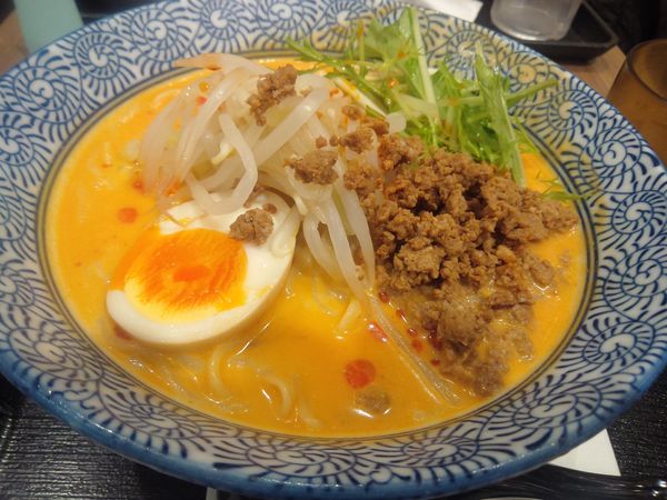 「冷し豆乳坦々麺　８００円」@釜焼き叉焼つけ麺 五代目春樹 北千住店の写真