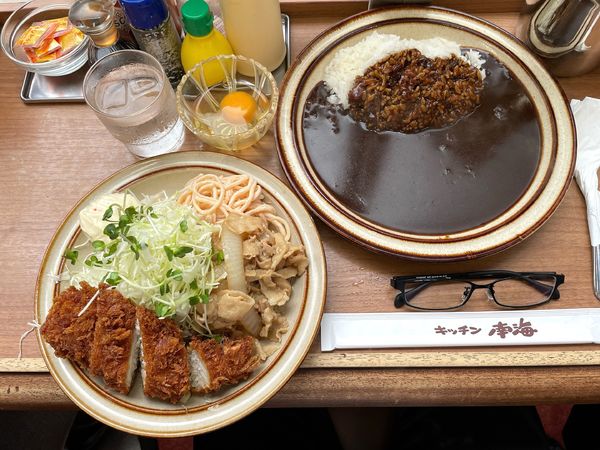 「ひらめフライしょうが焼き＋カレーライス」@キッチン南海 神保町店の写真