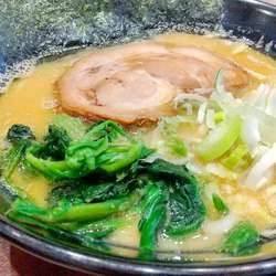 #醤油豚骨 #750円 #餃子セット #250円