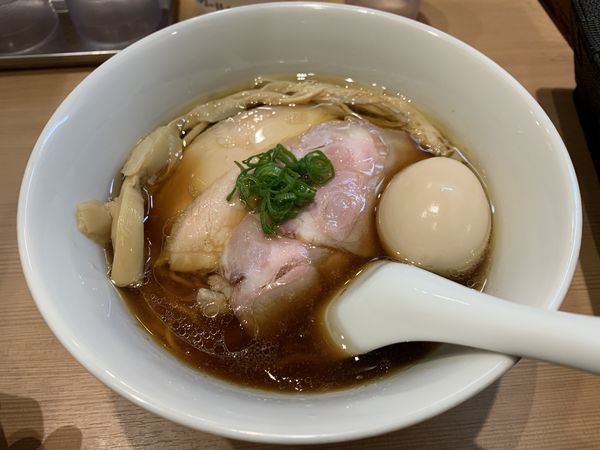 「特製醤油ラーメン」@らぁ麺 はやし田 赤羽店の写真