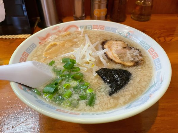 「ラーメン」@中華そば専門店 木八 三島店の写真
