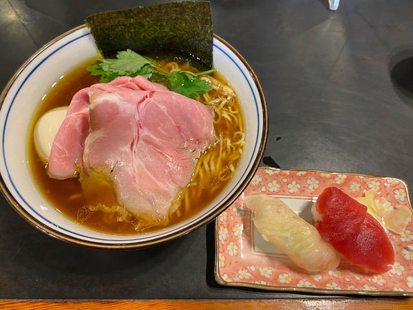 「四つ葉そば+本日のにぎり」@中華そば 四つ葉の写真