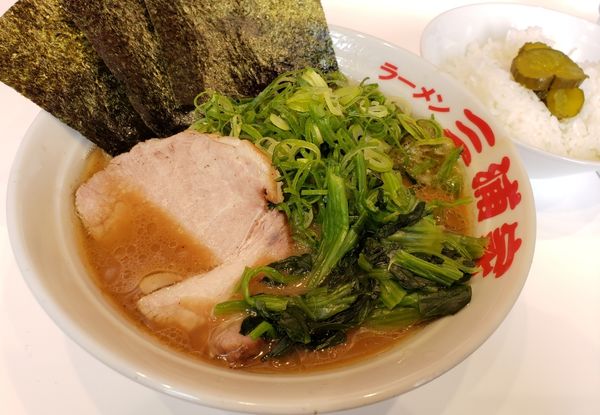 「ラーメン　九条ネギ　ライス(無料)」@ラーメン 三浦家の写真