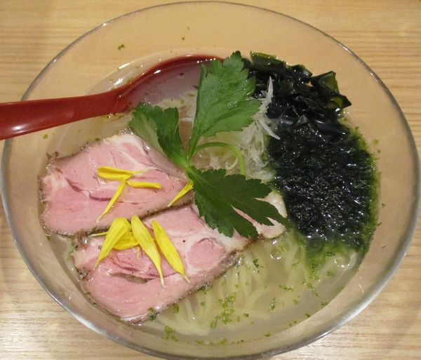 「＜夏の焼きあご麺＞アサリと海藻の冷し麺　980円」@焼きあご塩らー麺 たかはし 恵比寿店の写真
