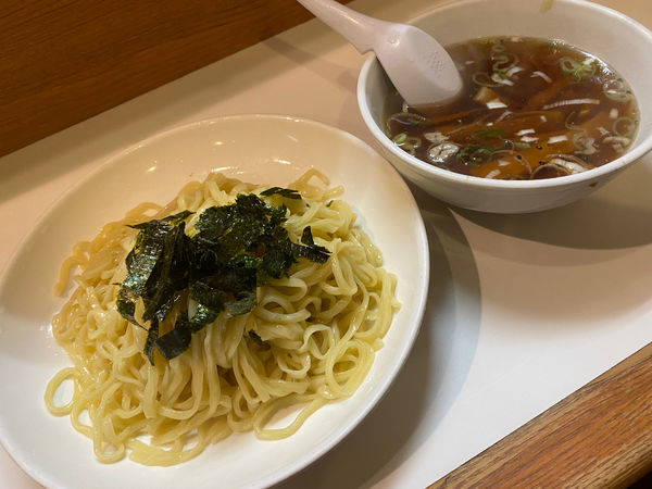 「ざるらぁめん🍜🥢」@らぁめん ほりうち 新橋店の写真