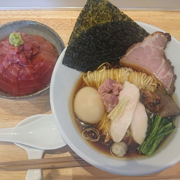 「【限定】奥久慈シャモの中華そば1300円、魚ごはん450円他」@中華そば ひしおの写真