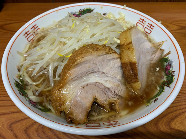 「ラーメン 麺半分 ニンニク」@ラーメン二郎 亀戸店の写真