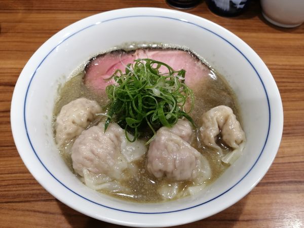 「ワンタン中華そば　　1180円」@中華そば 西川の写真