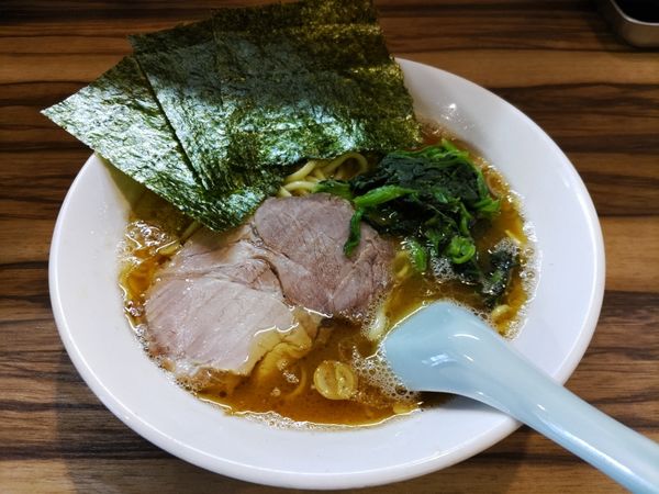 「ラーメン並盛（油多め）」@横浜家系らーめん 五丁目ハウスの写真