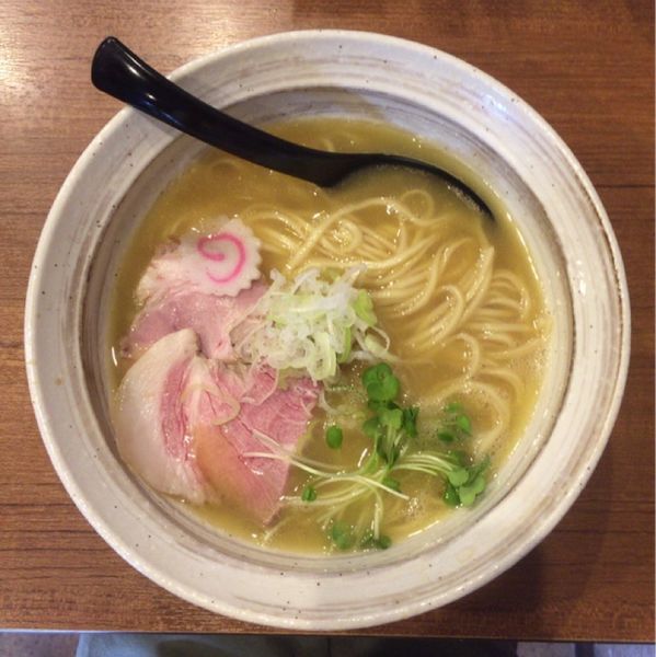 「鶏そば」@麺屋 NOROMAの写真