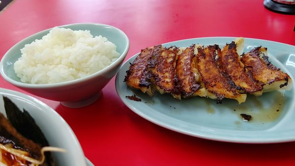 「LINEお友達クーポン餃子」@山岡家 フォレスト河口湖店の写真