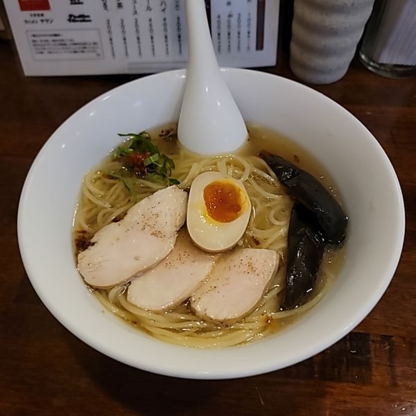 「【季節限定】鶏の冷た～い塩らはッ❗」@ラハメン ヤマンの写真