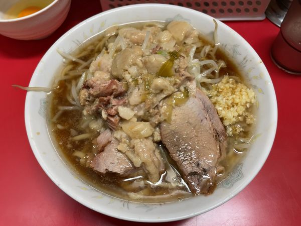 「小ラーメン　半分　ニンニクアブラ」@ラーメン二郎 上野毛店の写真
