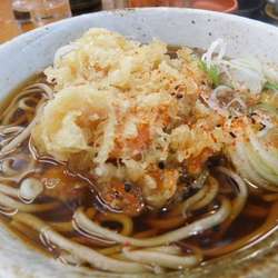 ニンジン天そば￥３７０