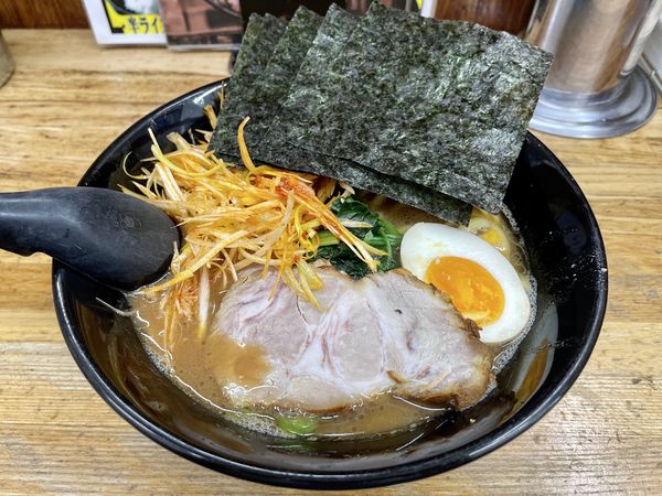 「らーめん４点盛り ＋ 替え玉」@せい家 武蔵境店の写真