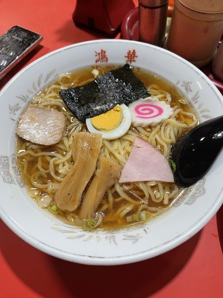 「ラーメン350円、団子定食550円」@鴻華の写真