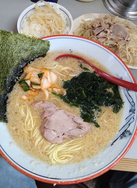 「みそラーメン+もやし別皿､半ライス」@ラーメンショップ 122号騎西店の写真