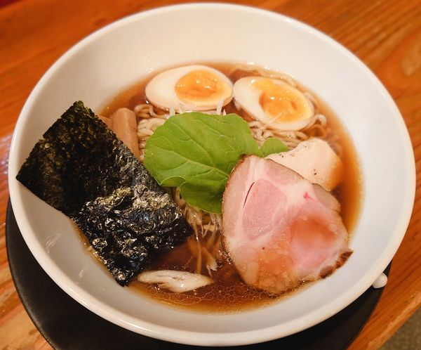 「味玉醤油」@自然派ラーメン 神楽の写真