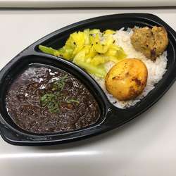 【デリバリー】シバカリーセット（ラム・ポークカレー）