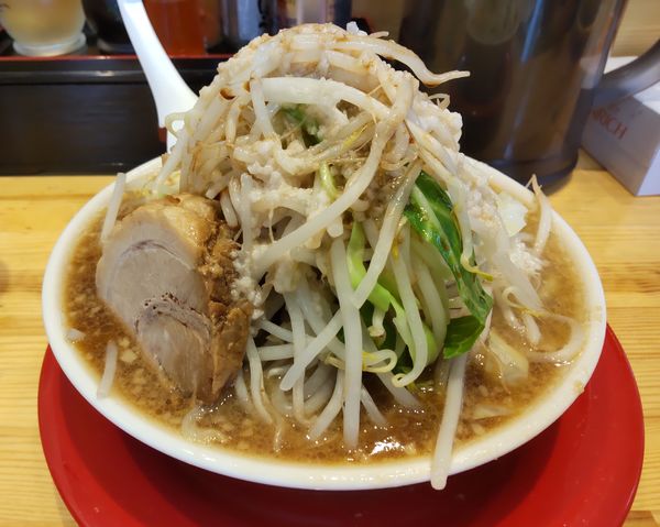 「ラーメン 野菜、アブラ、ニンニク増し」@麺屋 敬 萩山駅前店の写真