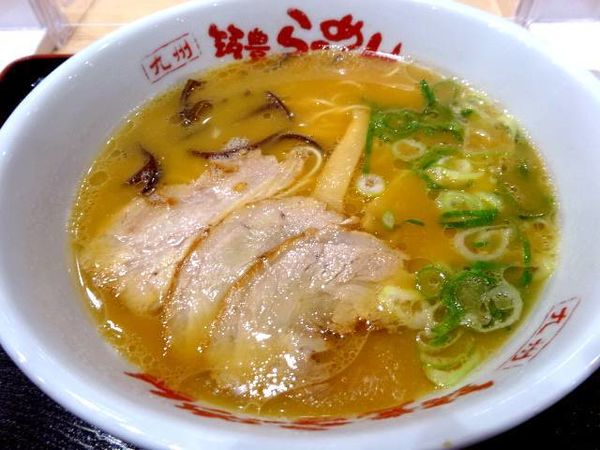 「ラーメン (710円)」@筑豊ラーメン 山小屋 デオシティ新座店の写真